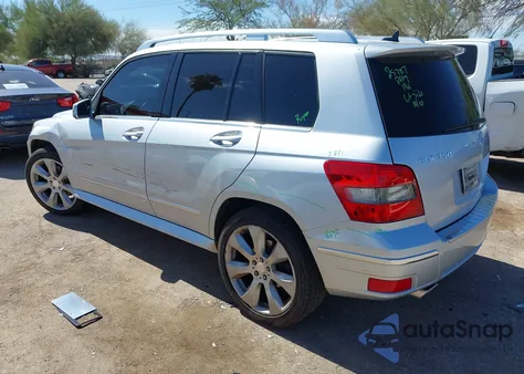 2010 Mercedes-Benz Glk 350 4Matic z USA, uszkodzony, nr VIN WDCGG8HB3AF325068